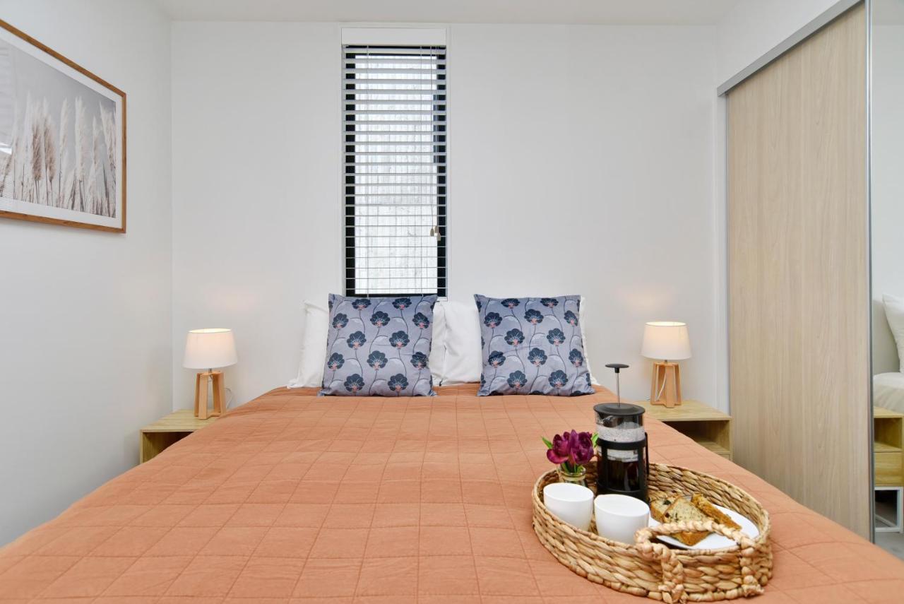 Worcester Terrace Seven - Christchurch Holiday Homes מראה חיצוני תמונה